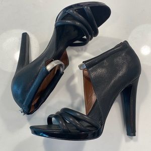 Bcbgmaxazria leather black heels 37